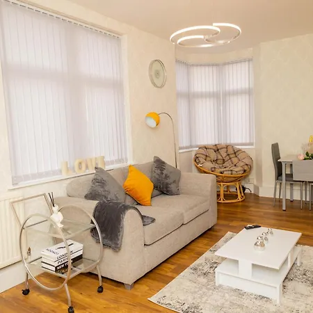 Charming 1 Bedroom Apartment In The Heart Of Manchester Close To Manchester City Centre And Etihad Stadium Exterior photo