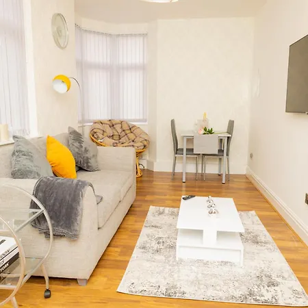 Charming 1 Bedroom Apartment In The Heart Of Manchester Close To Manchester City Centre And Etihad Stadium Exterior photo