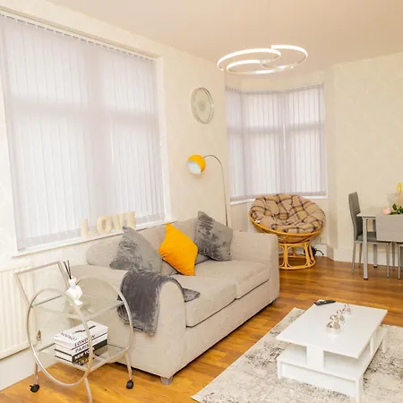 Charming 1 Bedroom Apartment In The Heart Of Manchester Close To Manchester City Centre And Etihad Stadium Exterior photo