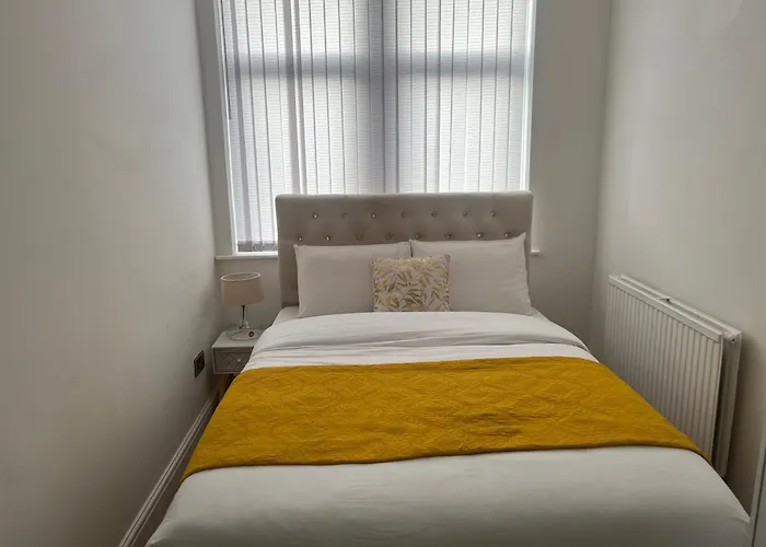 Charming 1 Bedroom Apartment In The Heart Of Manchester Close To Manchester City Centre And Etihad Stadium